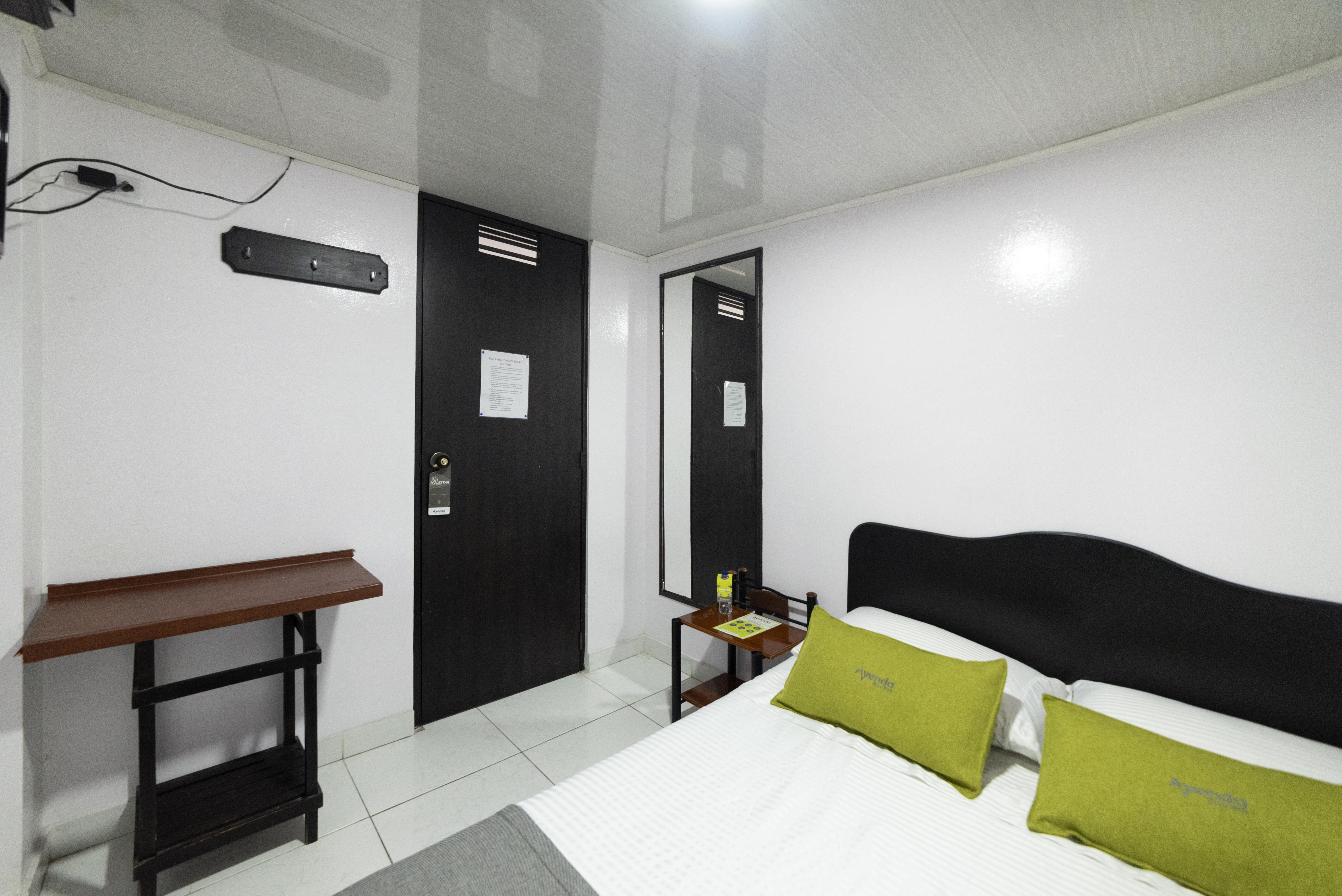 Ayenda 1016 Bogota Chapinero Hotel Ngoại thất bức ảnh