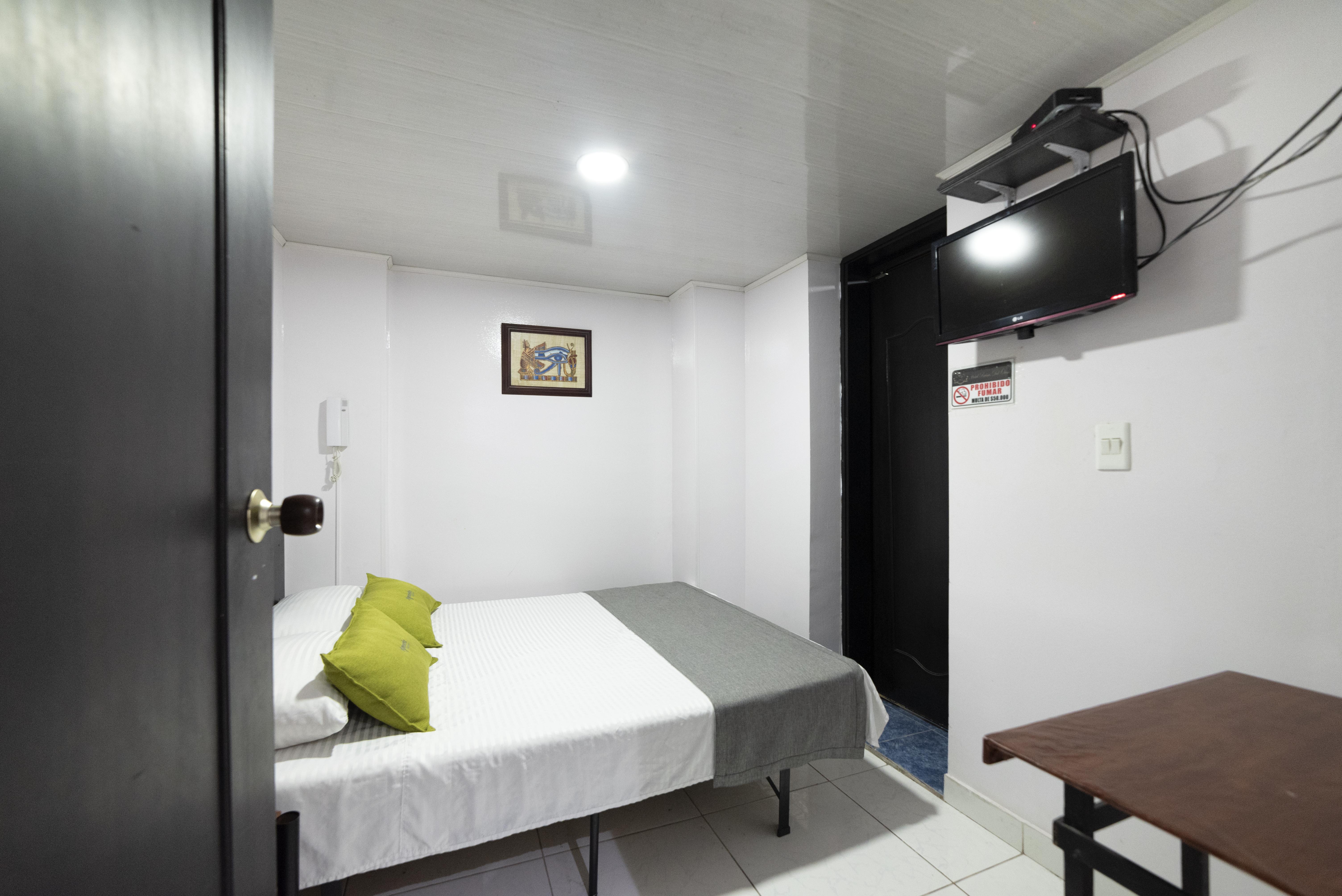 Ayenda 1016 Bogota Chapinero Hotel Ngoại thất bức ảnh