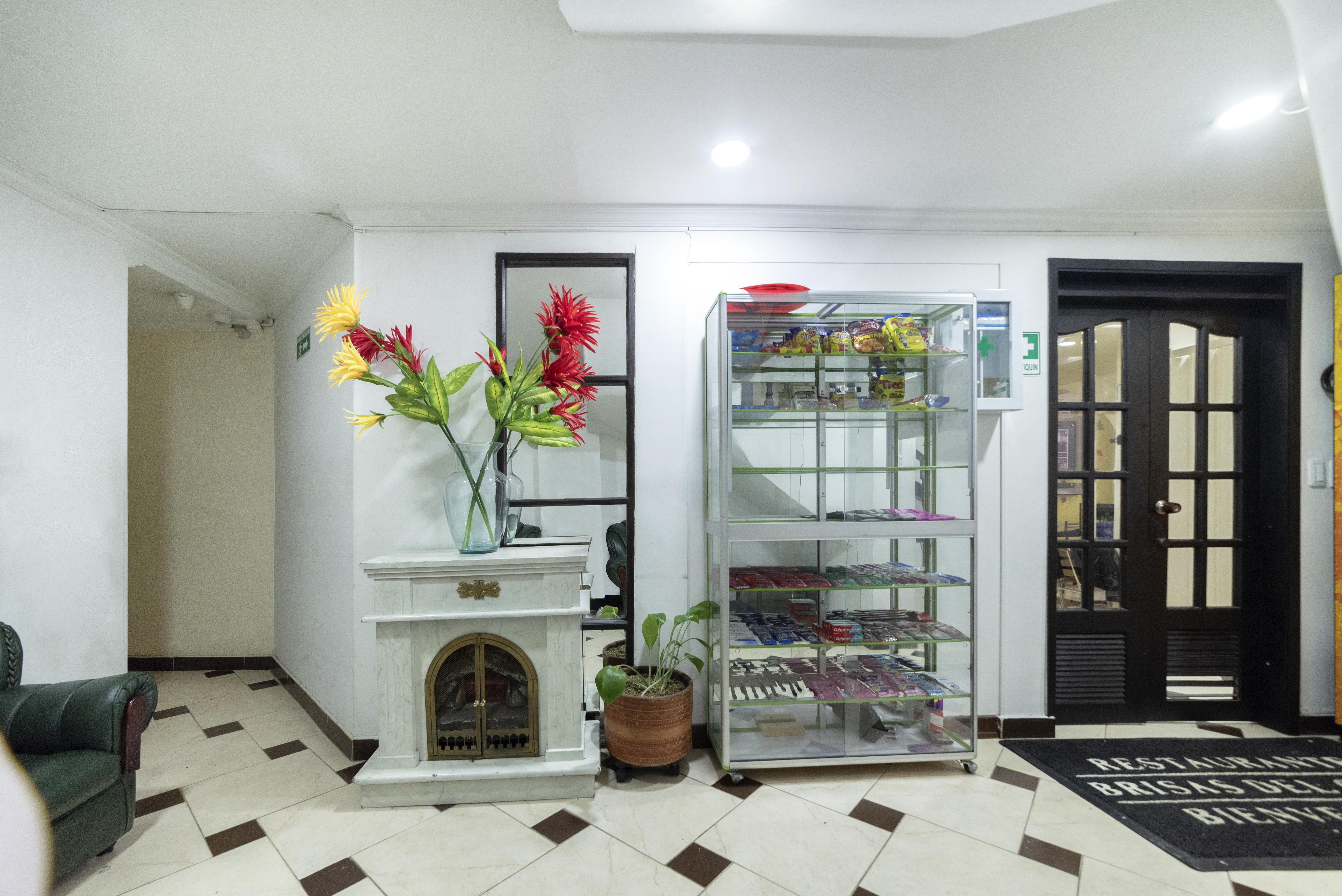 Ayenda 1016 Bogota Chapinero Hotel Ngoại thất bức ảnh
