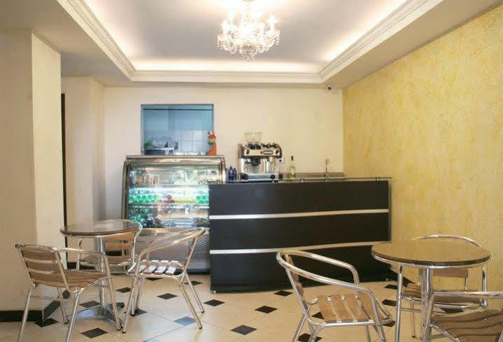 Ayenda 1016 Bogota Chapinero Hotel Ngoại thất bức ảnh